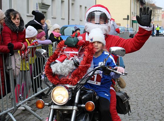 Grafika 19. Mikołaj na motorze